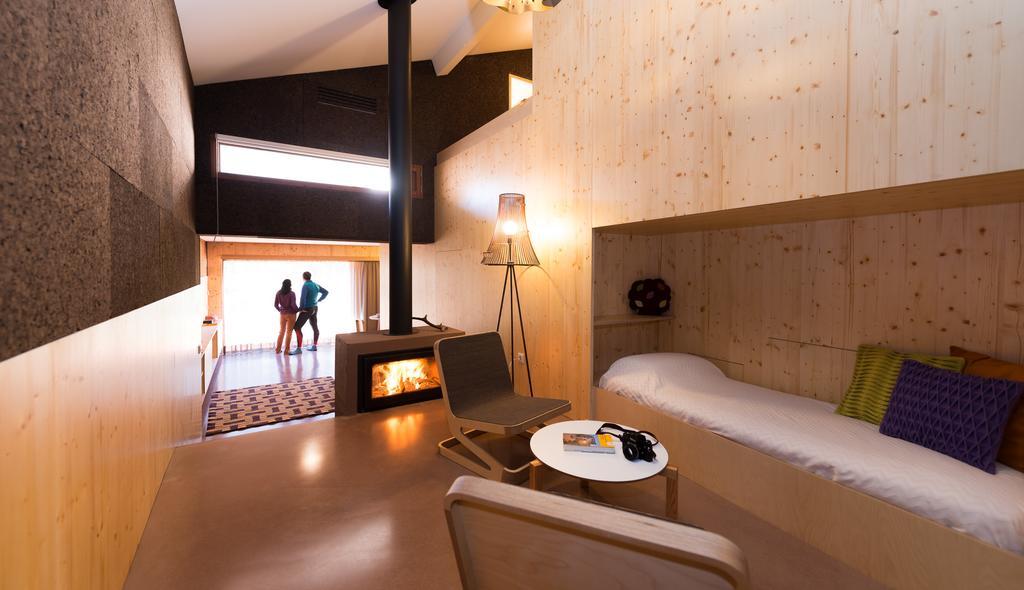 Vale Do Ninho Nature Houses Ferraria de São João Room photo